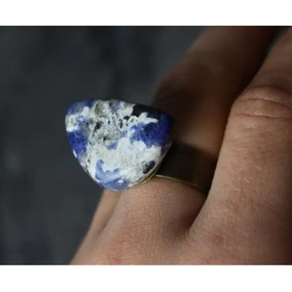 Designer's Ring with Sodalite Size 7.5